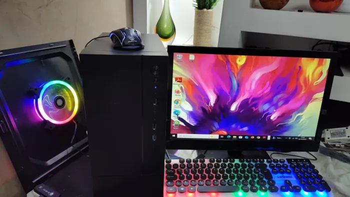 Pc Core i5, SSD 256gb, hd 500gb, 8gb memória. Parcelo sem juros