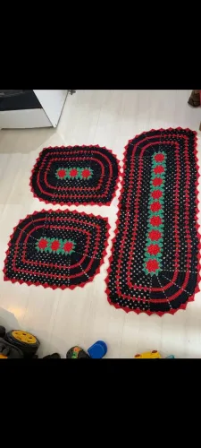 Jogo de tapetes croche com passadeira