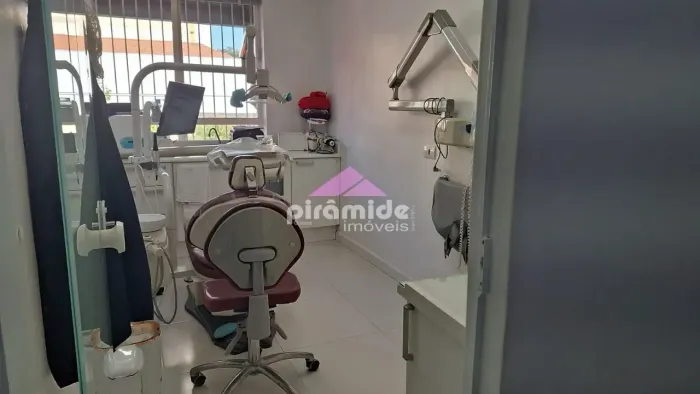 Sala à venda, 42 m² por R$ 300.000,00 - Centro - São José dos Campos/SP