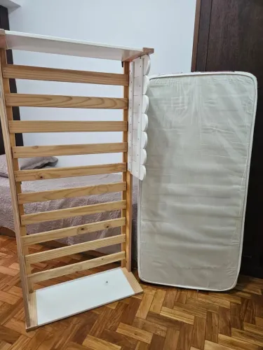 Cama montessoriana