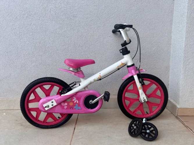 Bicicleta Infantil Aro 12 Usada - Boa para Uso com Rodinhas