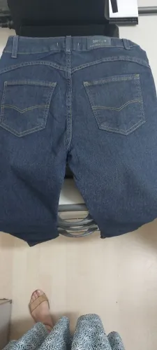 Calça skiny marca Biotipo Nova