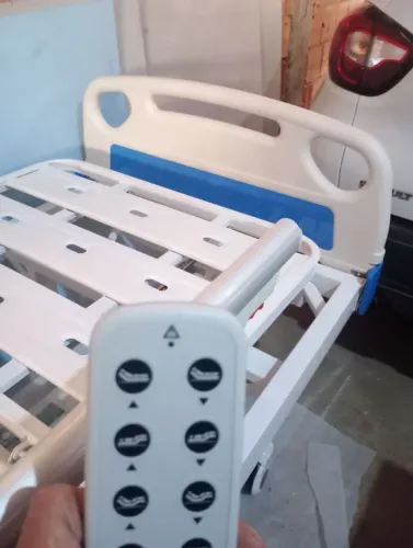 Cama Elétrica Novíssima,Todos os Movimentos.