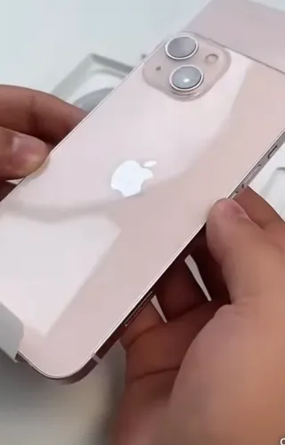 iPhone 13
