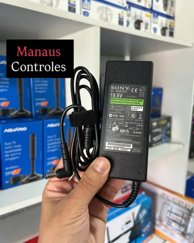 Fonte Sony para Notebook - 19.5 Volts Plug 6.5*4.4mm