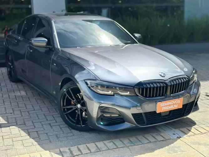 BMW 320I A 2.0 TB M Sport Activeflex 16V 4P 2022