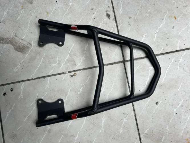 Bagageiro traseiro FAZER 250