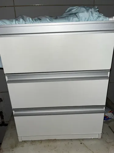 Cômoda / Criado Mudo