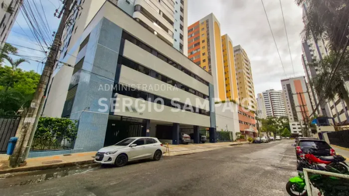 Apartamento 4 quartos para Alugar, 216m², Pituba, Salvador