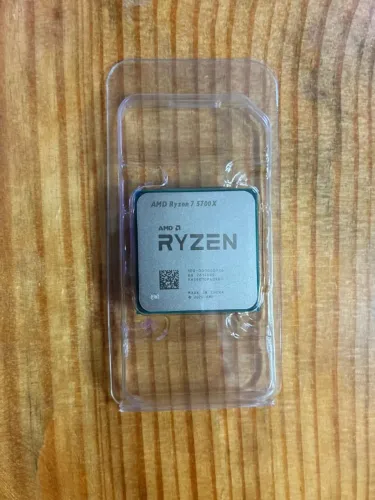 Processador AMD Ryzen 5700x Novo