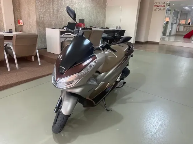 PCX 150cc DLX ABS 2022 * Linda Demais! 