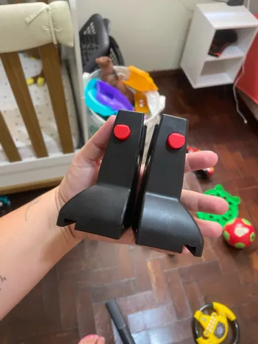 Adaptador Acoplado Bebê Conforto Wizz Carrinho Reverse Cosco