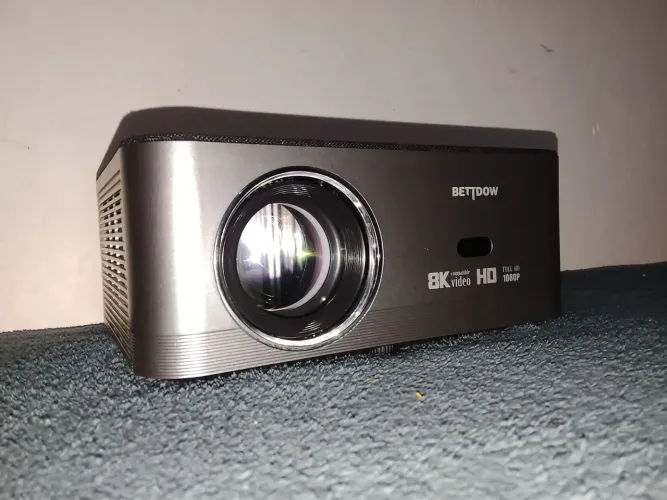 PROJETOR BETTDOW SMART - 8K / FULL HD - HDMI
