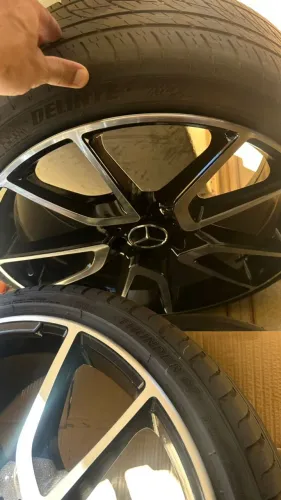 RODAS ARO 20 MERCEDES, Com 4 pneus delintes 225/35/20