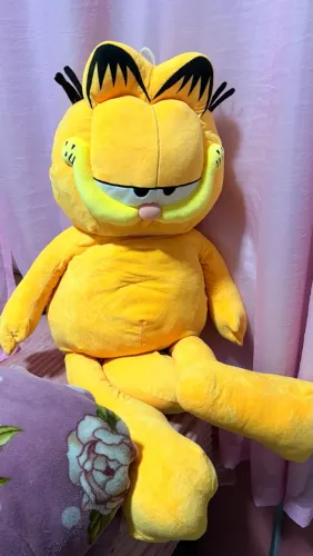 PELÚCIA GIGANTE DO GARFIELD 