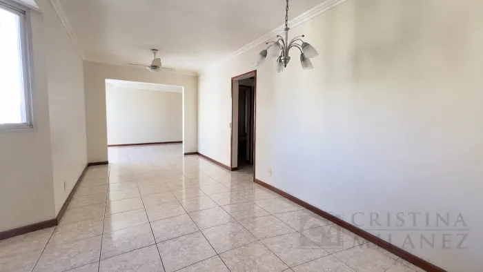 Viva com conforto e praticidade em um aconchegante apartamento de 2 quartos.