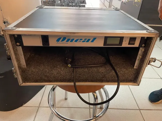 Rack madeira + Regua de alimentacao oneal. 