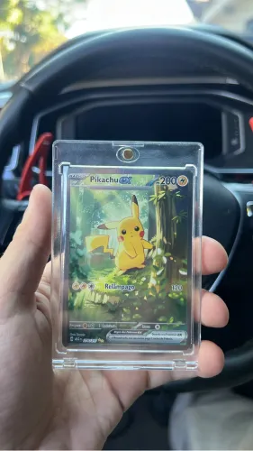 Pikachu Ex - Pikachu na Floresta