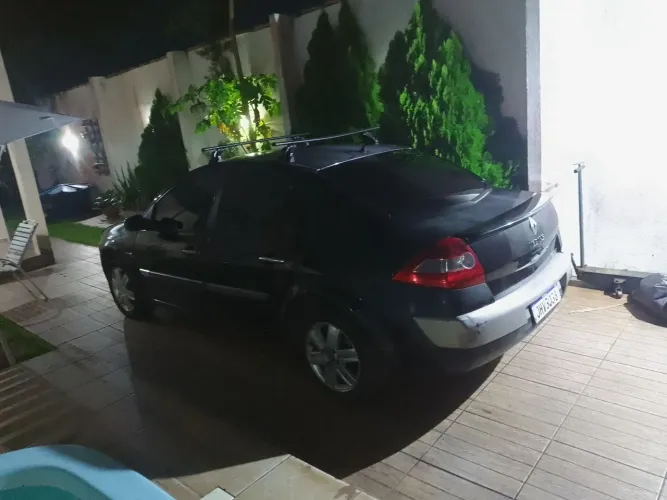 Renault Megane Sedan Dynamique 2.0 16V Mec. 2009