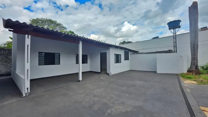 Casa comercial para locação, Setor Oeste, Goiânia, GO