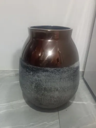 Vazo cerâmica esmaltado