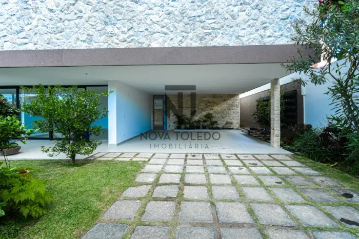 Oportunidade - Casa Comercial ou Residencial - Jardim Esplanada I - 4 Dormitórios - 710m².