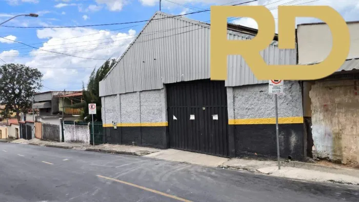 Galpão para alugar, 300 m² Rua Caravelas - Belo Horizonte/MG