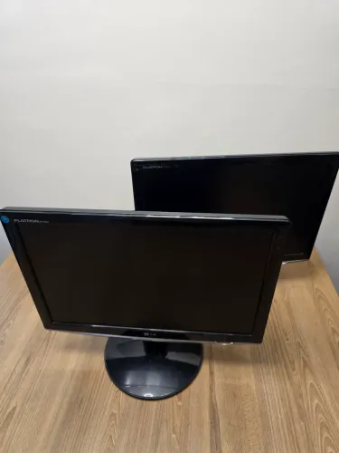 Monitor com defeito