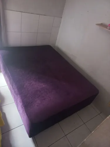 Cama de casal 500,00 sem defeitos, mandei fazer 