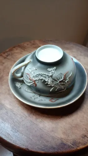 Xícara de Porcelana Japonesa