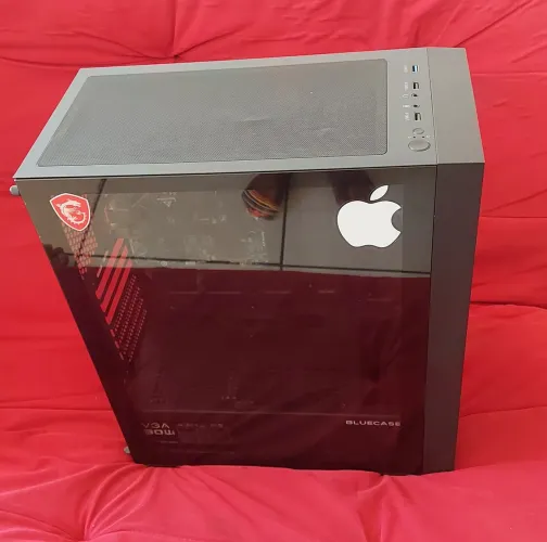 Gabinete Bluecase com lateral de vidro - Ótimo estado