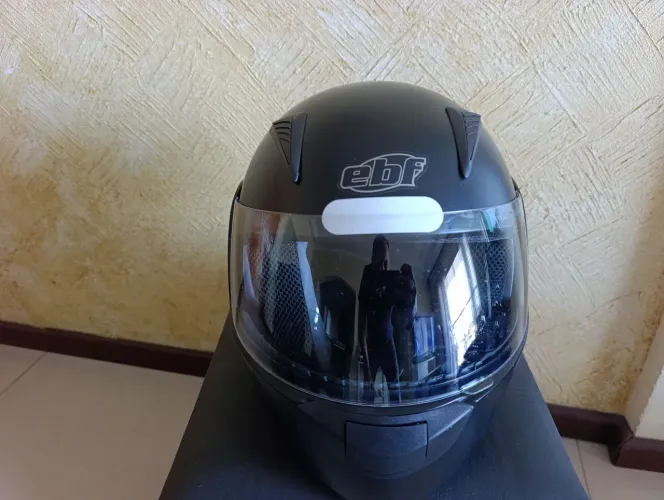 Capacete