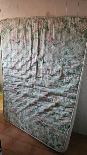 Colchão casal usado 