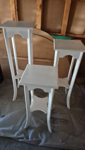 Trio de Mesas de Apoio / Pedestais Provençais Brancos (MDF)