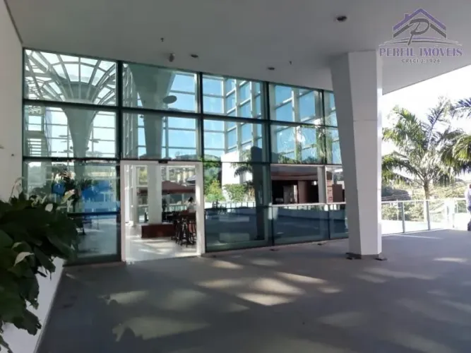 Loja Comercial para Locação em Salvador, Rio Vermelho, 1 dormitório, 1 banheiro, 3 vagas