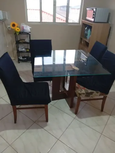 Mesa 4 cadeiras 
