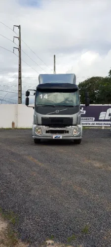 Caminhão Volvo Vm 330
