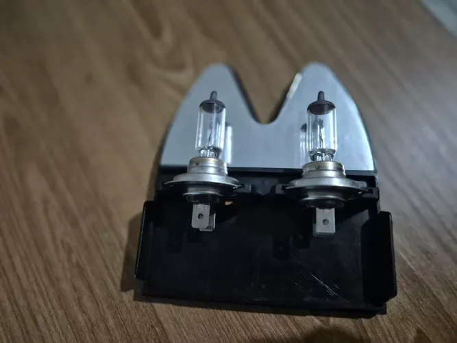 Par Lâmpadas OSRAM H7 12V 55W Originais - Em Ótimo Estado