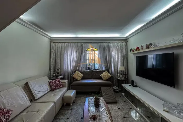 Sobrado à Venda na Mooca SP: 4 Dorms, 200m² por R$1.500.000