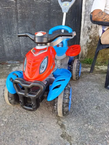 Quadriciclo bebê