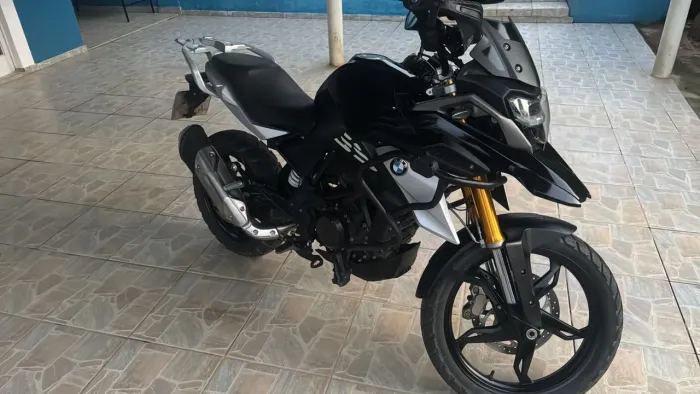 Vendo BMW GS 310 23/24 moto tá zera, só fica na garagem, por isso estou vendendo