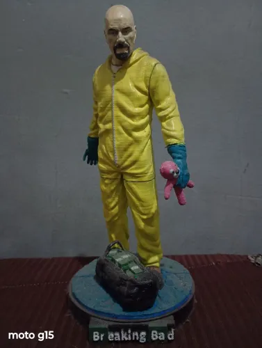 Breaking Bad Heisenberg figure 