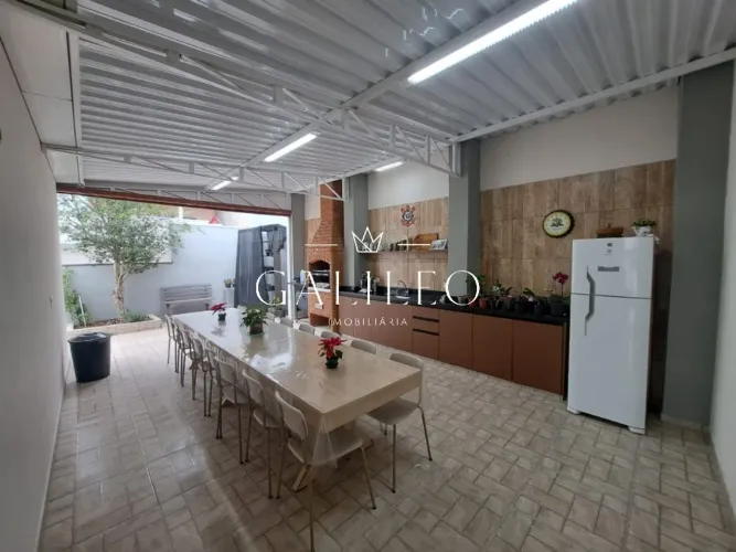 Imperdível Casa à Venda em Jundiaí-SP, Vila Josefina: 2 Quartos, 1 Suíte, 2 Salas, 3 Banhe