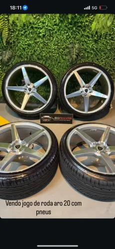 Roda aro 20 furacão 114,3 mm vitória original com pneus zeros perfil 35mm côncava e tala 