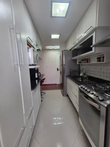 Apartamento no Condomínio Essence - 2 vagas varanda gourmet e localização privilegiada - B