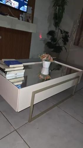 Centro para sala em matal e vidro