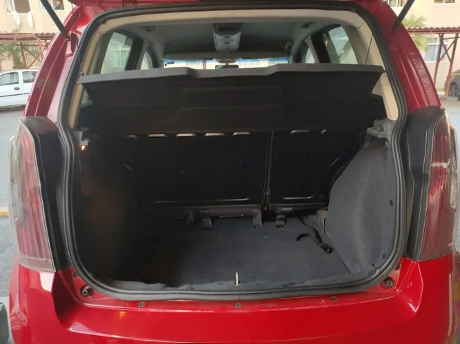 Fiat Idea Attractive 1.4 Fire Flex 8V 5P 2013