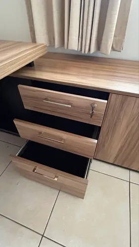 MESA ESCRITÓRIO + CADEIRA DIRETOR