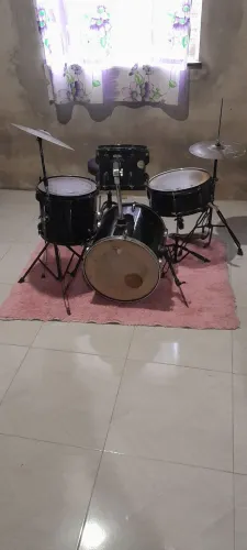 Bateria acústica