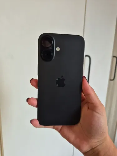 Iphone 16-256 gbs preto